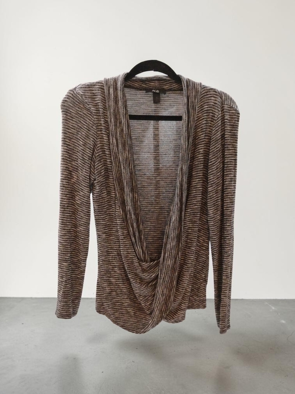 AGB Women's Black, Gray Striped Draped Front Sweater SZ M